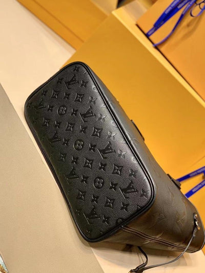 lv neverfull mm 32 black embossed cowhide leather - image 4