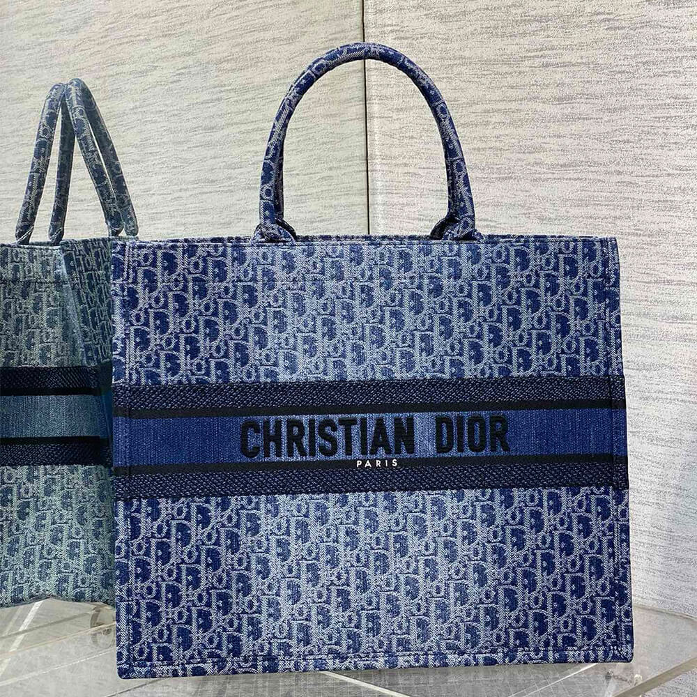 Di*r large Di*r book tote - main image