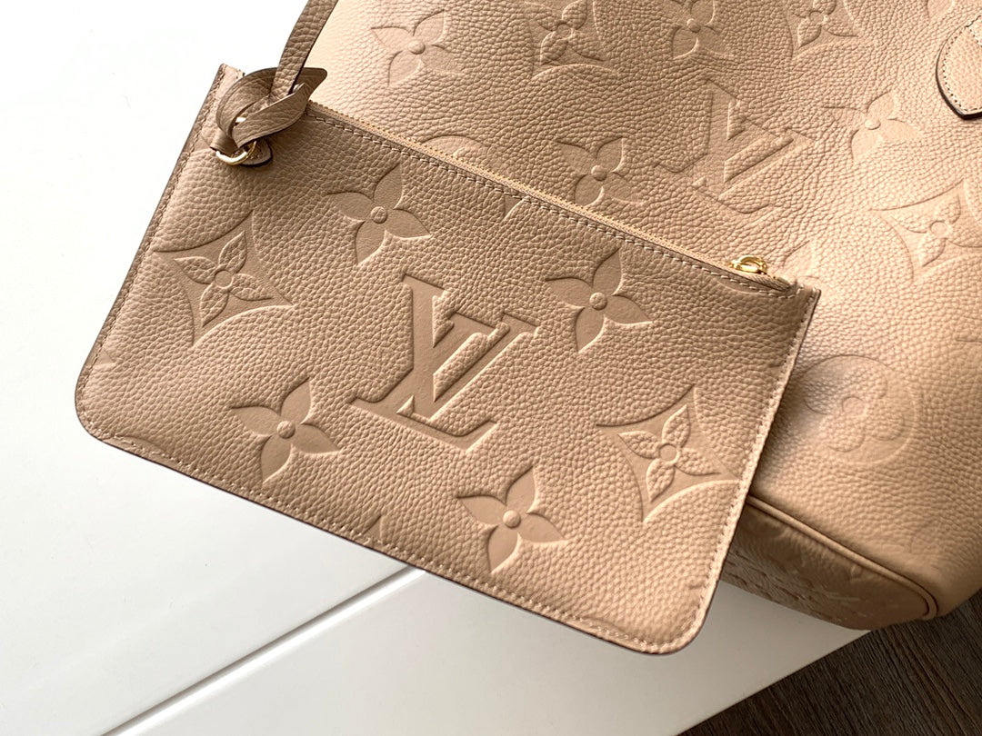 lv neverfull mm 32 beige monogram empreinte leather - image 7