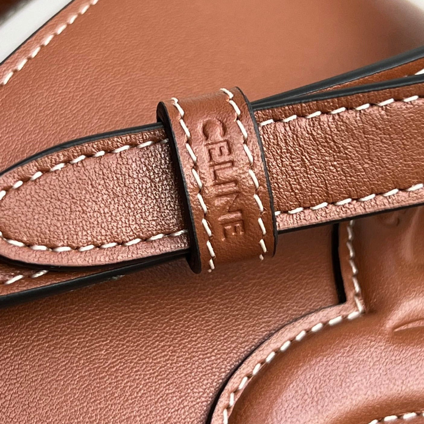 BUCKET CUIR TRIOMPHE 24 GINGGERBREAD BROWN CALFSKIN - Image 6