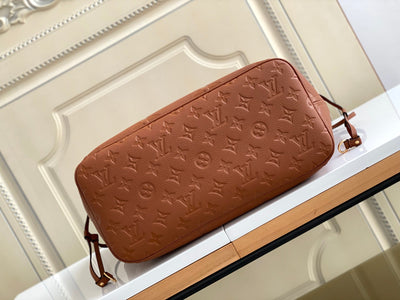 lv neverfull mm 32 brown monogram empreinte leather - image 3