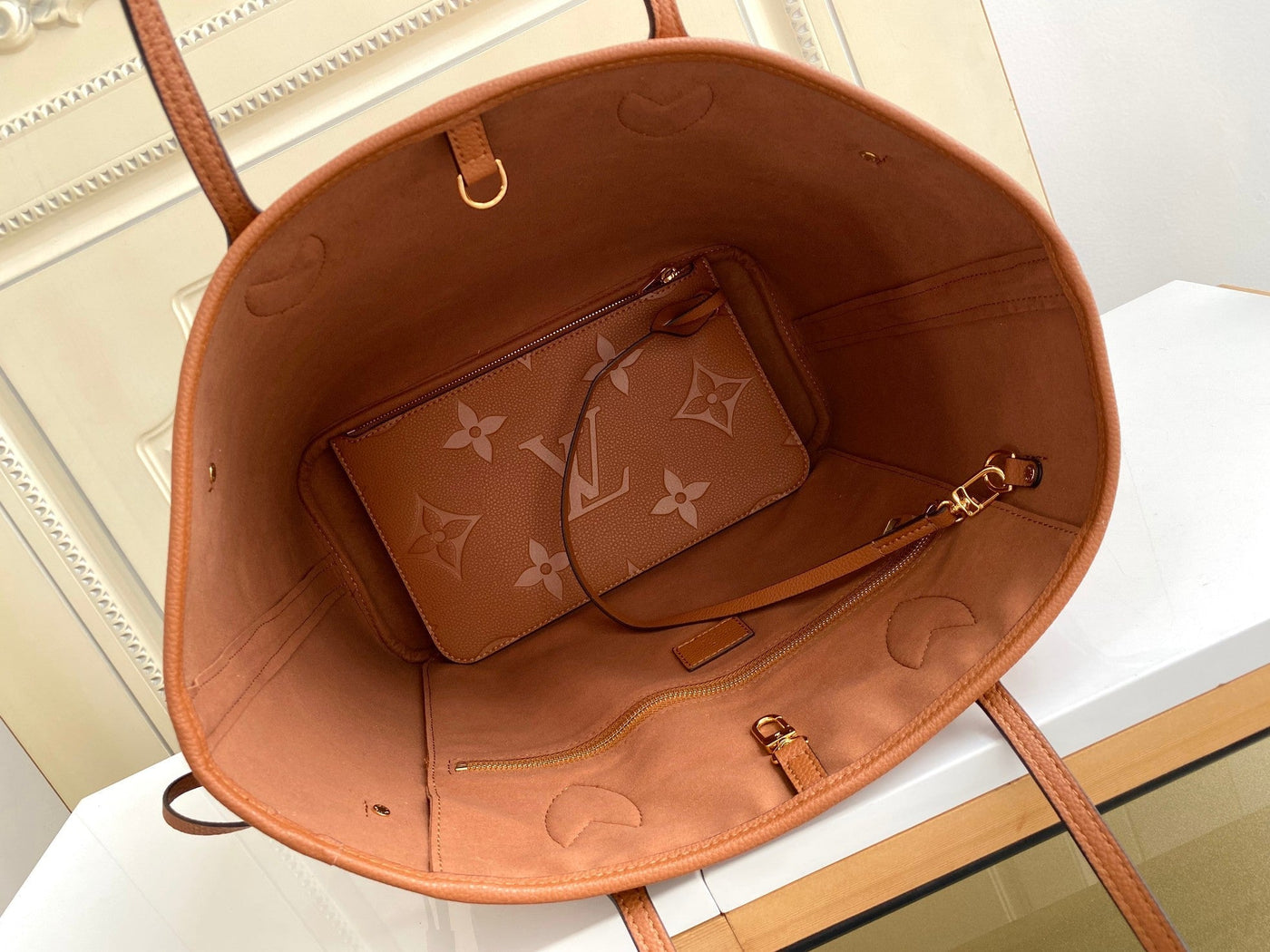lv neverfull mm 32 brown monogram empreinte leather - image 7