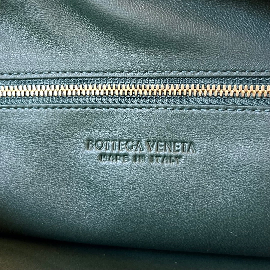 SMALL JODIE 48 DARK GREEN CALFSKIN - Image 10