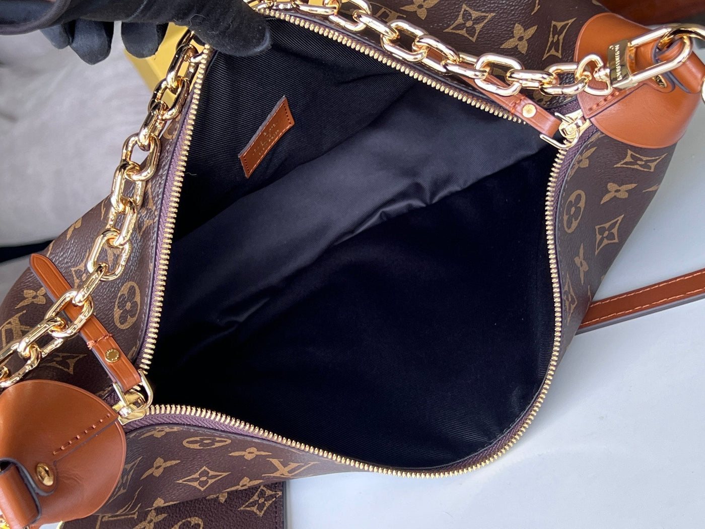 lv 25s loop hobo 38 in brown monogram coated canvas gold hardware - image 7