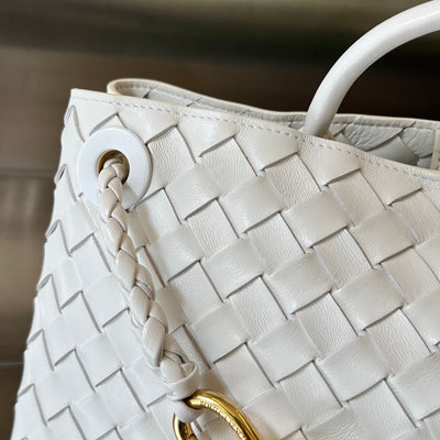 SMALL ANDIAMO 29 IN WHITE LAMBSKIN - Image 8