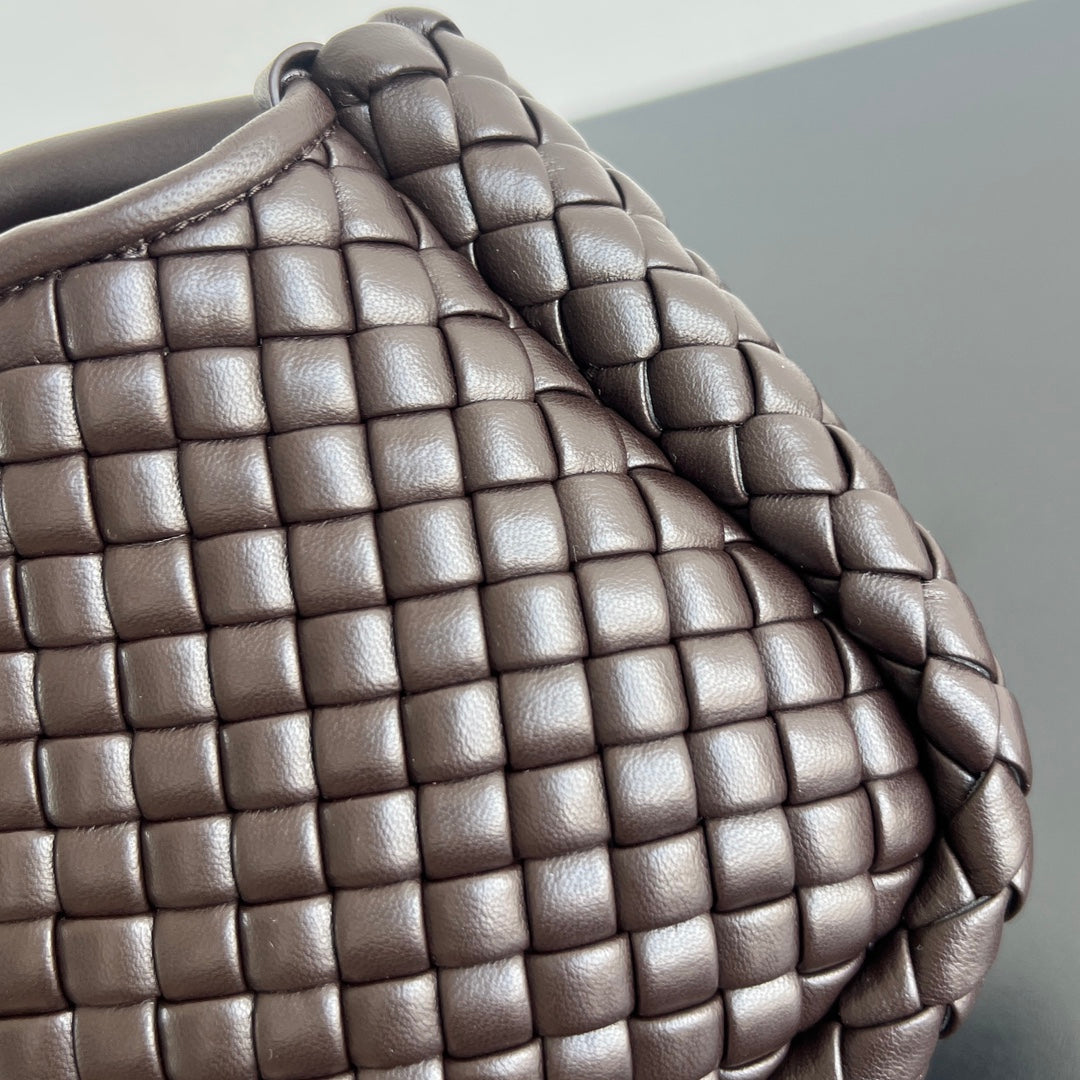 COBBLE TOP HANDLE BAG 23 IN CHOCOLATE LAMBSKIN - Image 5
