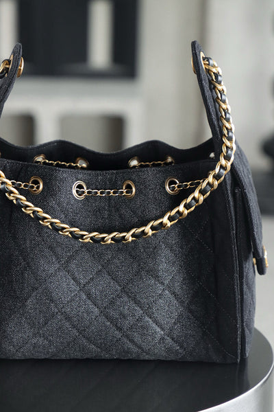 CC 25 HANDBAG IN BLACK 25 WASHED DENIM GOLD HARDWARE