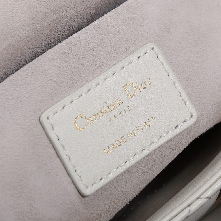 Di*r medium white lady d-joy bag - image 6