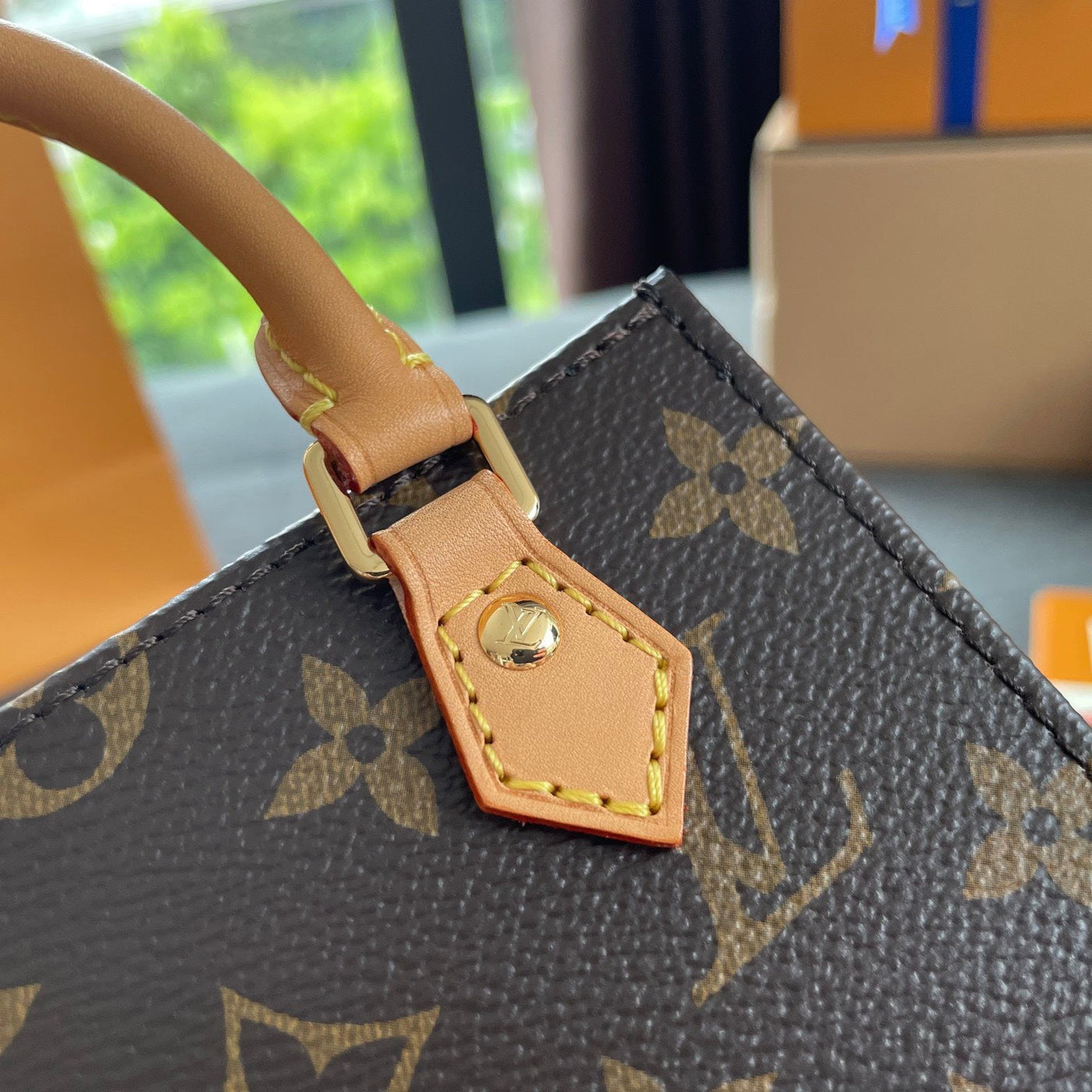 Lou*s Vuitt*n lv petit sacplat woman’s handbags 17x14cm - image 2