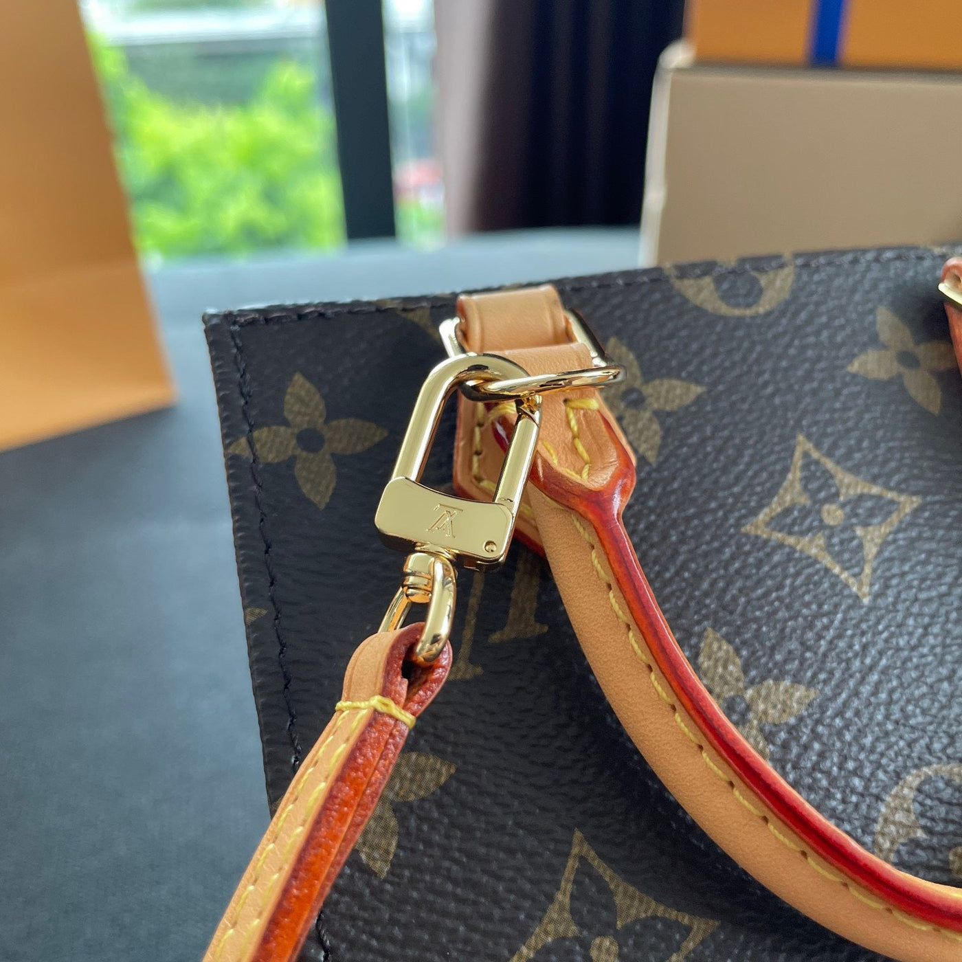 Lou*s Vuitt*n lv petit sacplat woman’s handbags 17x14cm - image 4