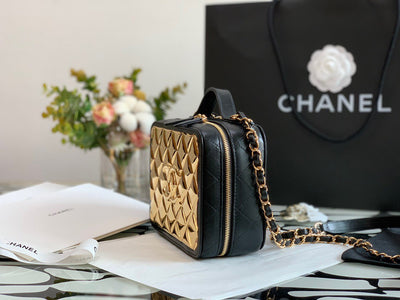 Chan*l vanity case black yellow replica 1:1 box form handbags 19cm - image 5