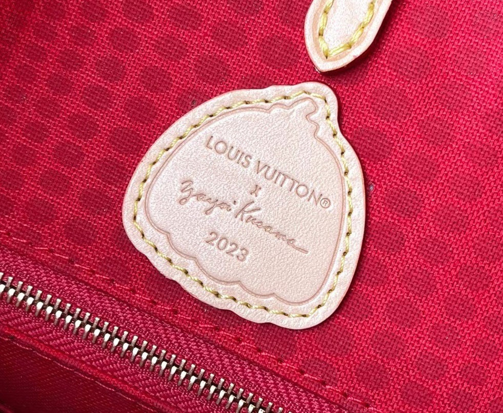 Lou*s Vuitt*n lv onthego polka dot pattern handbags 35x28cm - image 3