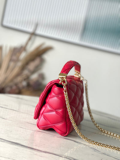 Lou*s Vuitt*n lv twist like auth woman’s red handbags smooth leather 23cm - image 9