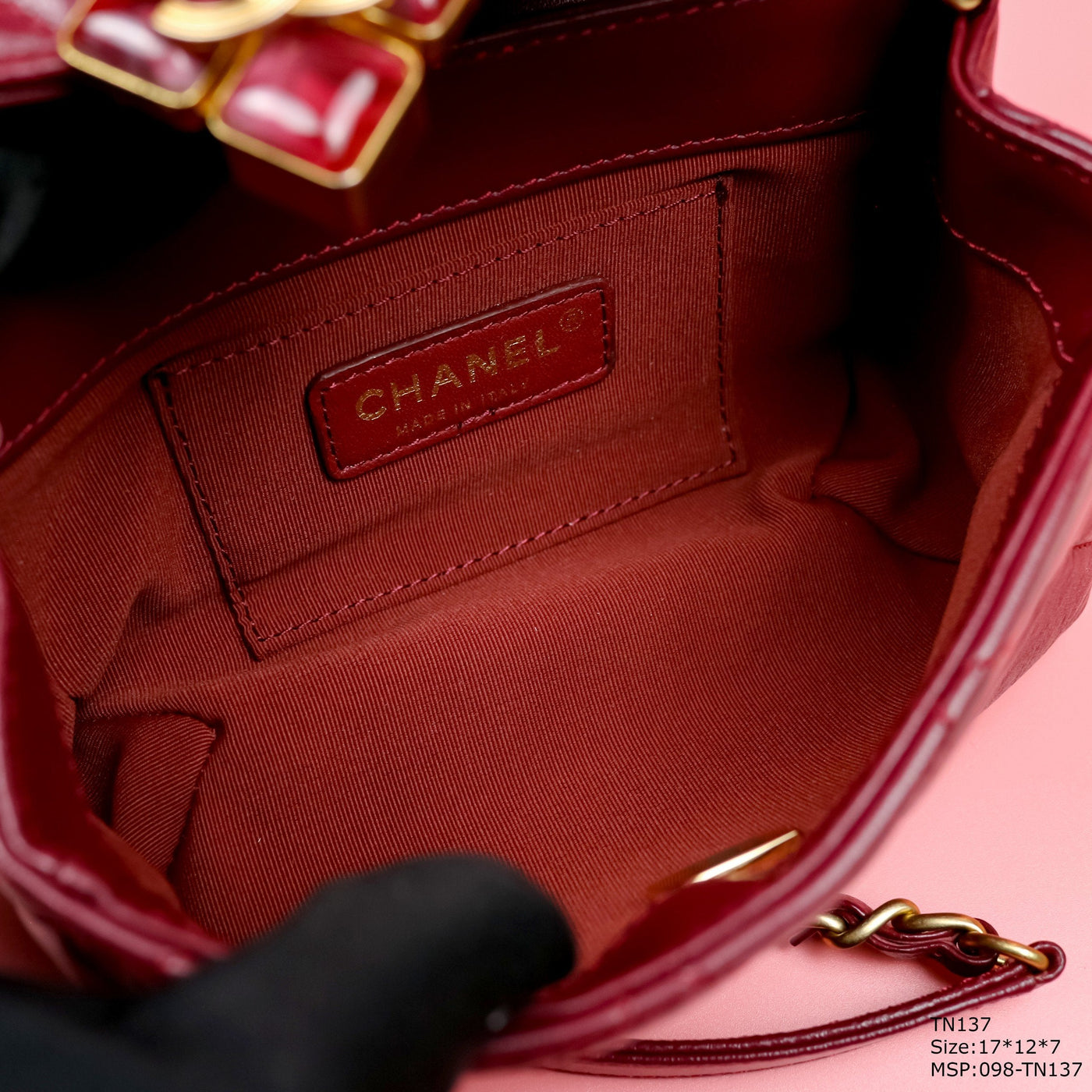 Chan*l woman’s red high best quality handbag lock with stone 17x12x7cm - image 4