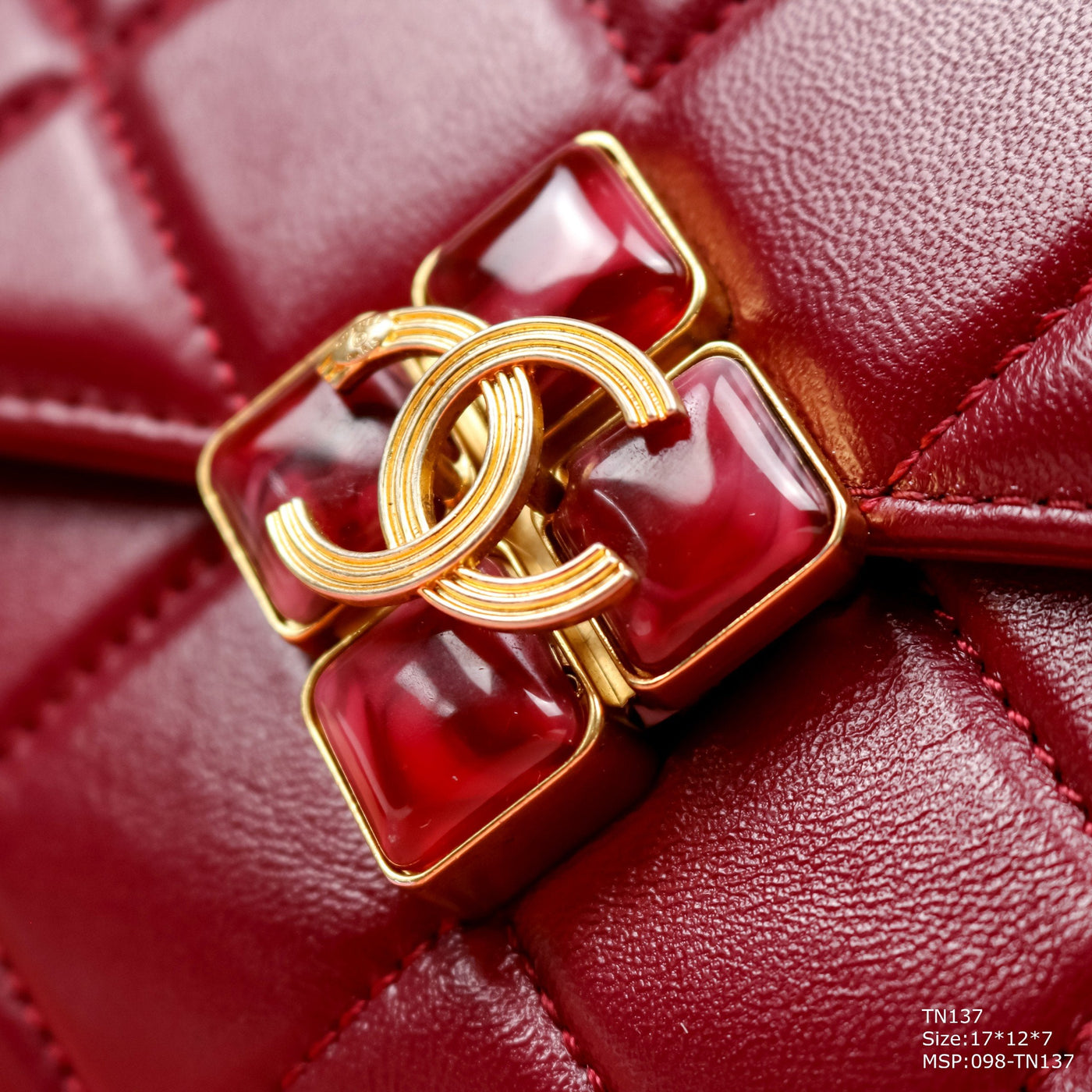Chan*l woman’s red high best quality handbag lock with stone 17x12x7cm - image 6