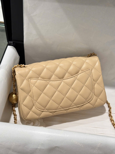Chan*l classic bell bag 11 handbags beige leather lock gold 20cm - image 2