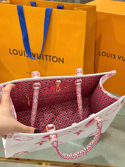 Lou*s Vuitt*n lv onthego monogram pattern 35cm - image 2