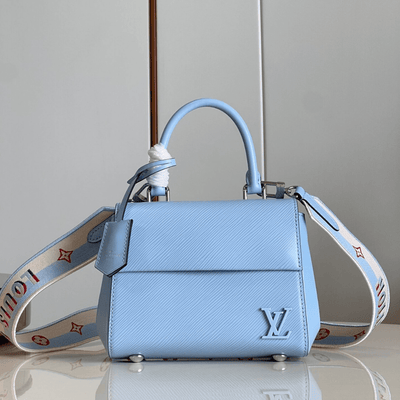 Lou*s Vuitt*n clunny blue raised pattern handbags 20x16cm - main image
