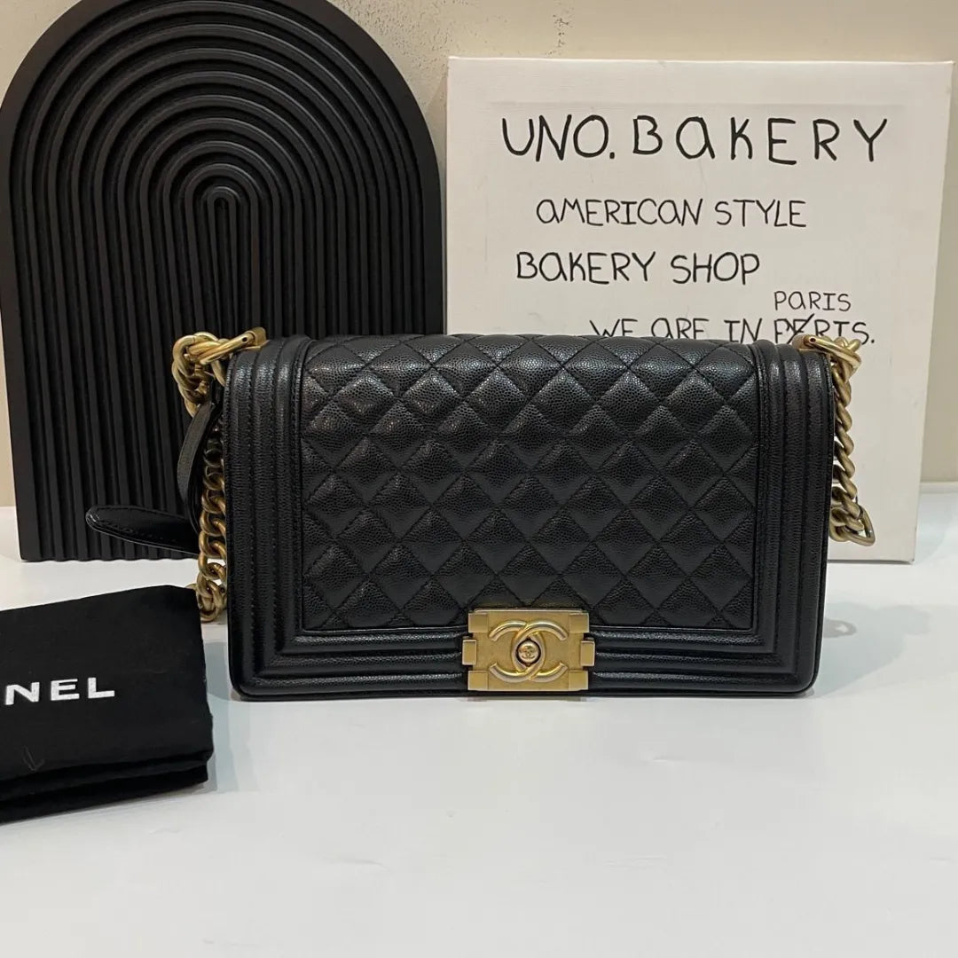 Chan*l boy handbags pebbled leather black 25.5cm - main image