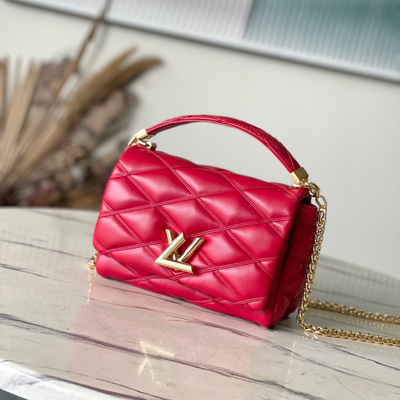 Lou*s Vuitt*n lv twist like auth woman’s red handbags smooth leather 23cm - main image