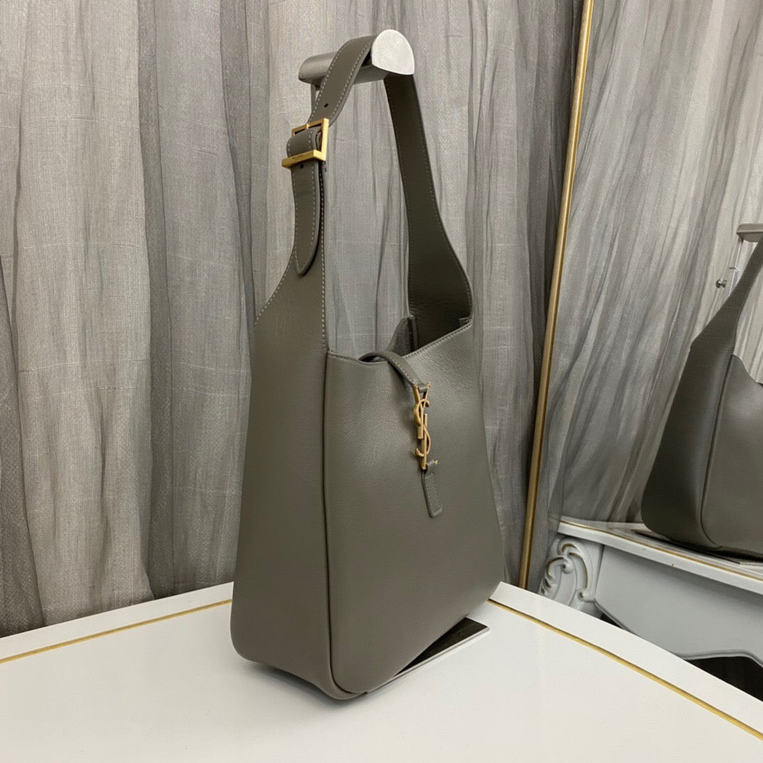 saint laurent le 5 à 7 supple hobo bag - image 5