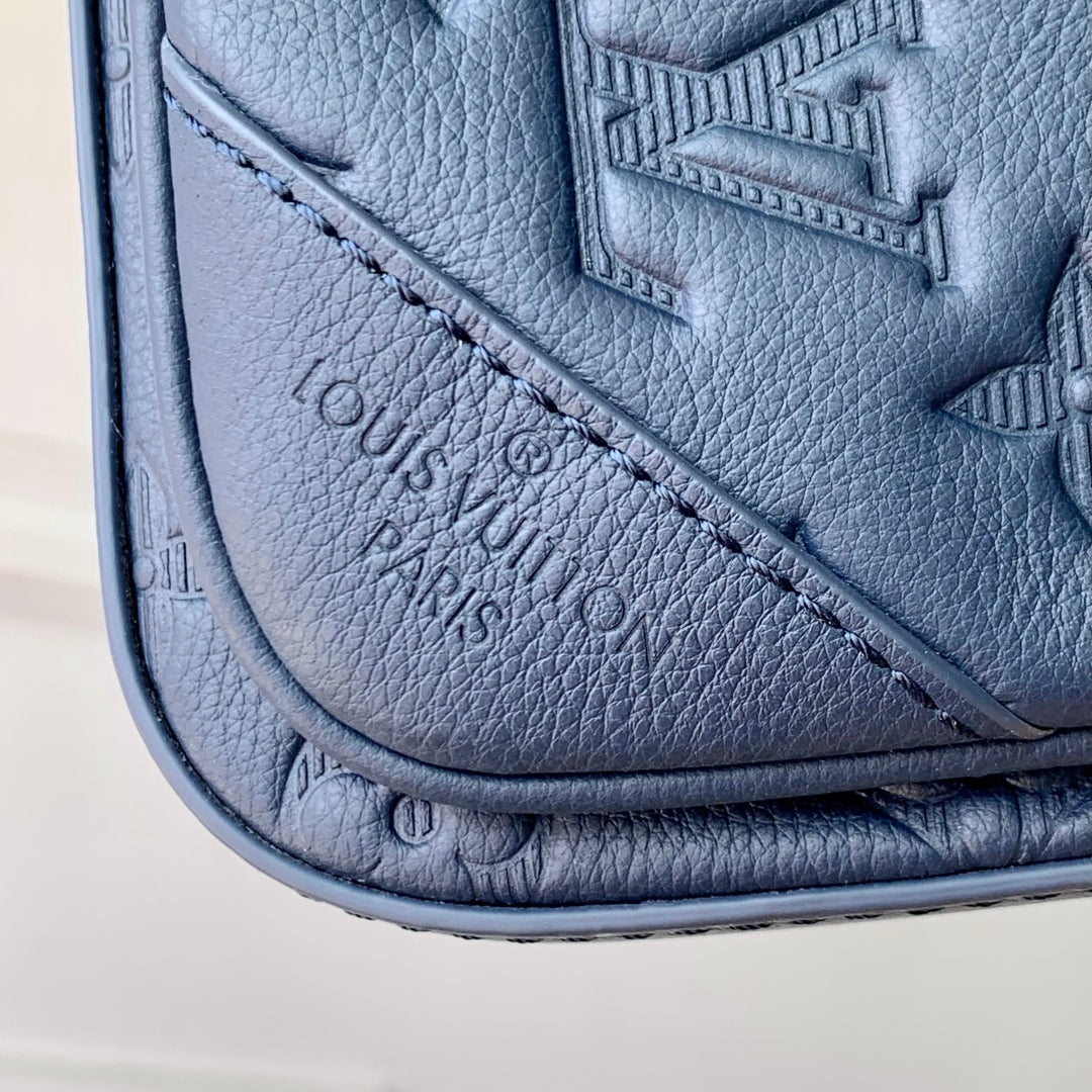 lv trio messenger 25 in blue monogram shadow calfskin - image 3