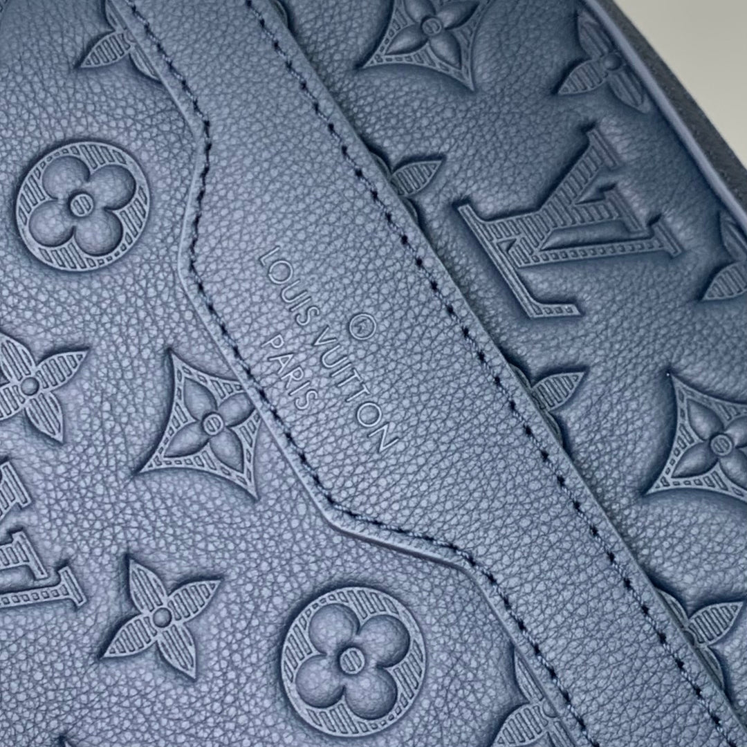 lv trio messenger 25 in blue monogram shadow calfskin - image 6