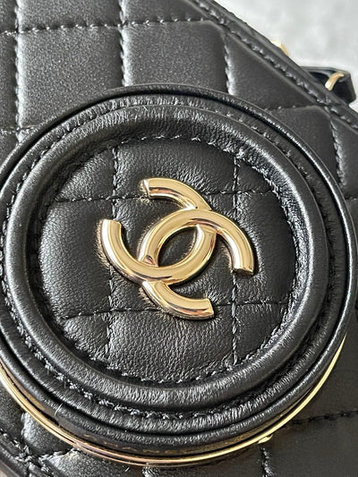 CC 16 CAMERA BAG IN BLACK CALFSKIN AND GOLD PLATED METAL - Image 7