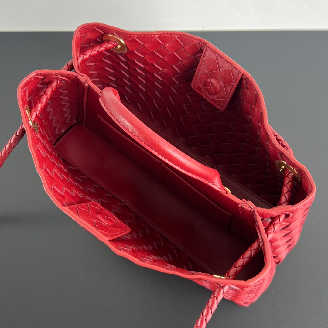 SMALL ANDIAMO 29 IN RED LAMBSKIN - Image 11