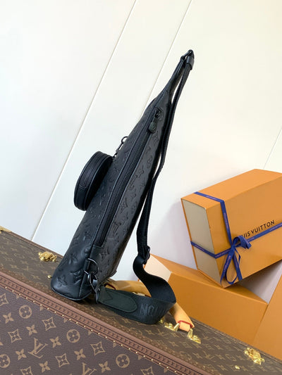 lv duo crossbag bag 42 in black embossed calfskin - image 2