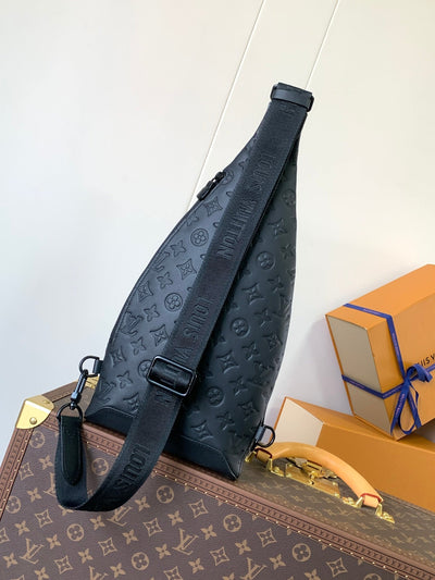 lv duo crossbag bag 42 in black embossed calfskin - image 8
