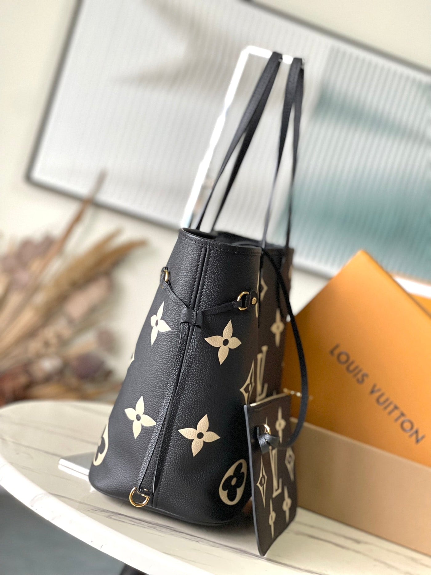 lv neverfull mm in black cream monogram empreinte leather - image 7