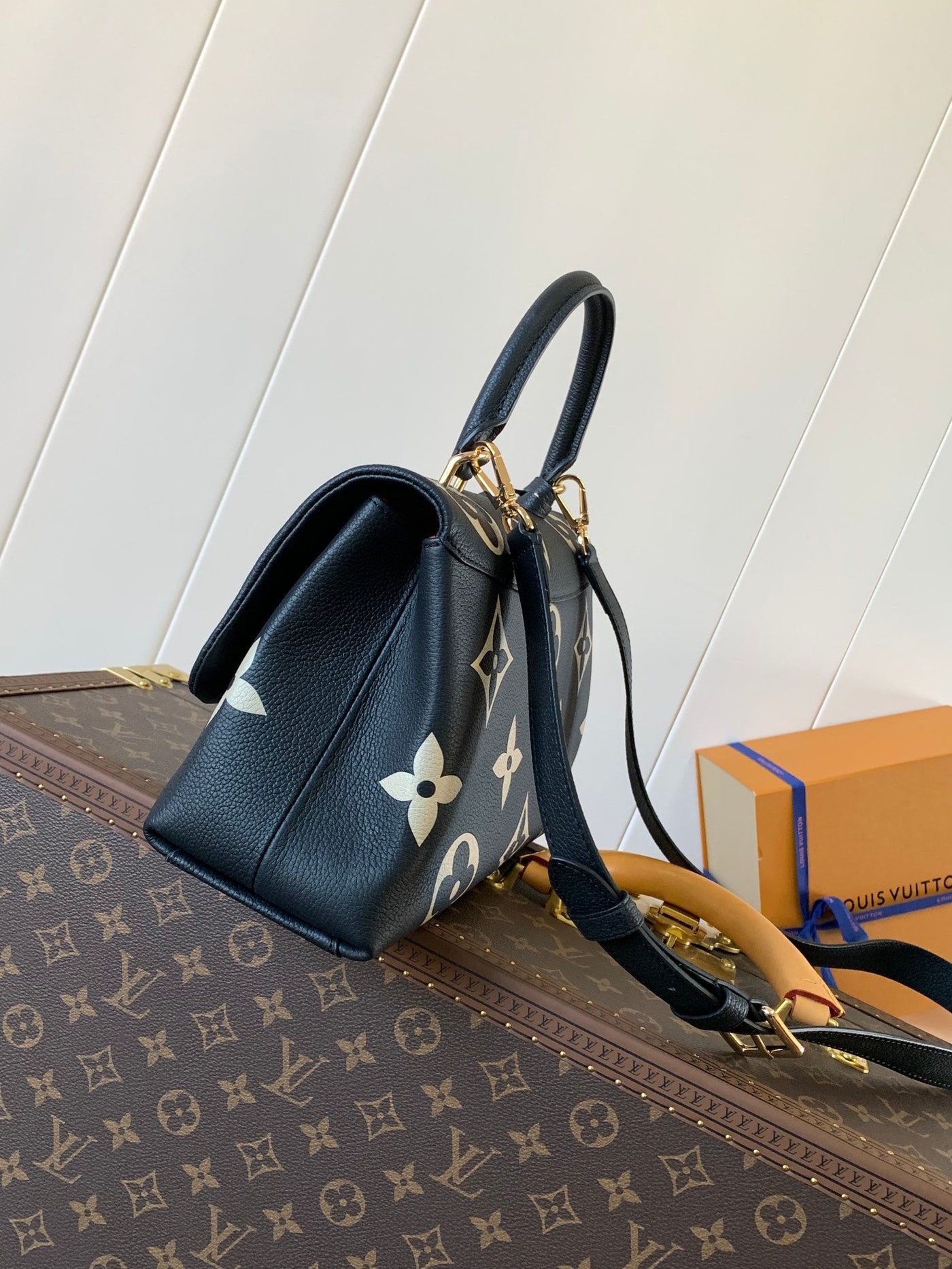 lv madeleine 30 in black mix white monogram calfskin embossed logo - image 3