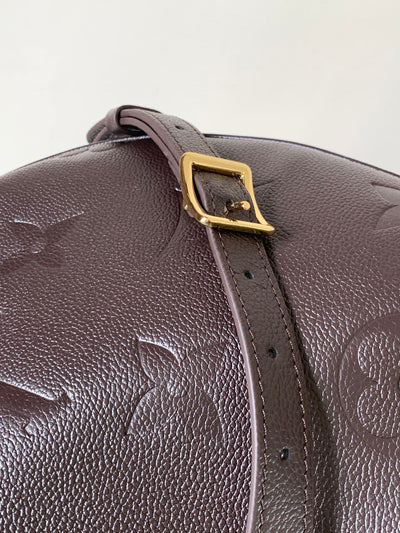 lv loop hobo 38 in dark brown monogram calfskin embossed logo - image 3