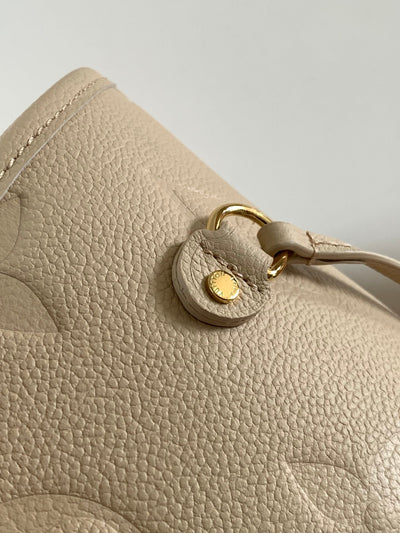lv neverfull 32 light beige monogram empreinte leather - image 2