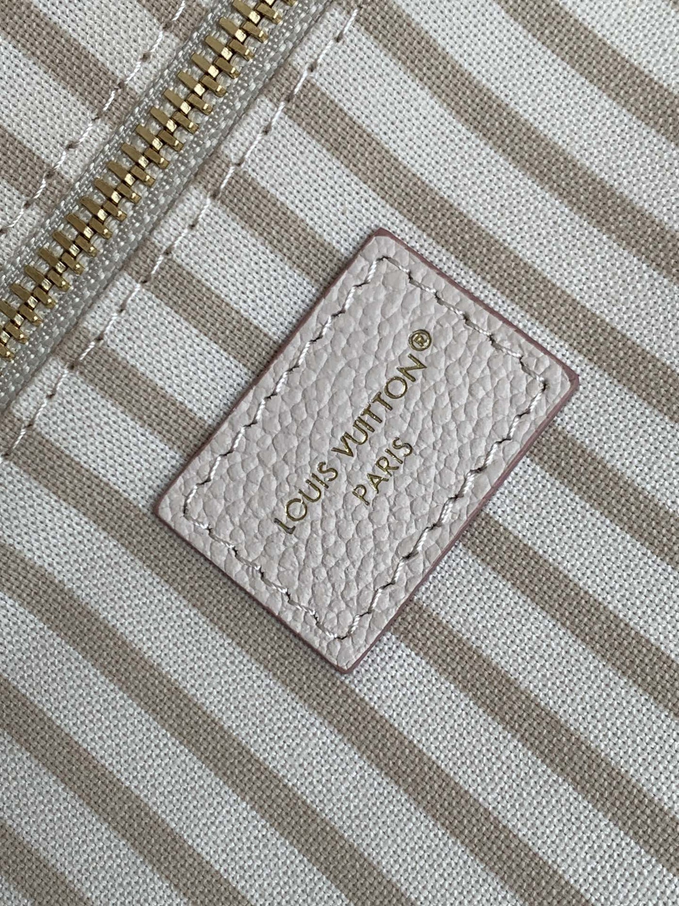lv neverfull mm tote bag 32 in white mix pink calfskin - image 2