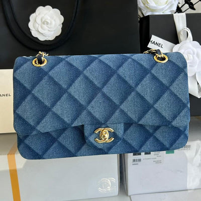 MEDIUM FLAP BAG 25 IN CLASSIC BLUE DENIM GOLD HARDWARE - Main Image