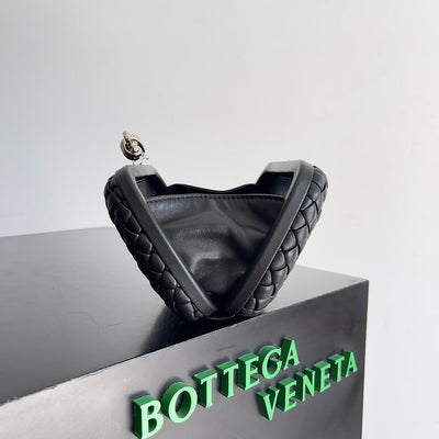 CLASSIC KNOT 20 IN BLACK LAMBSKIN - Image 6