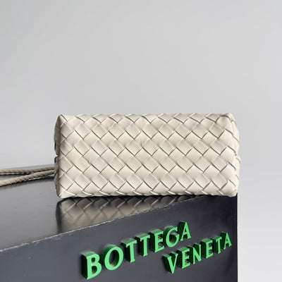 HANDLE BAG ANDIAMO 25 IN OFF WHITE LAMBSKIN - Image 6