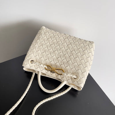 HANDLE BAG ANDIAMO 25 IN OFF WHITE LAMBSKIN - Image 4